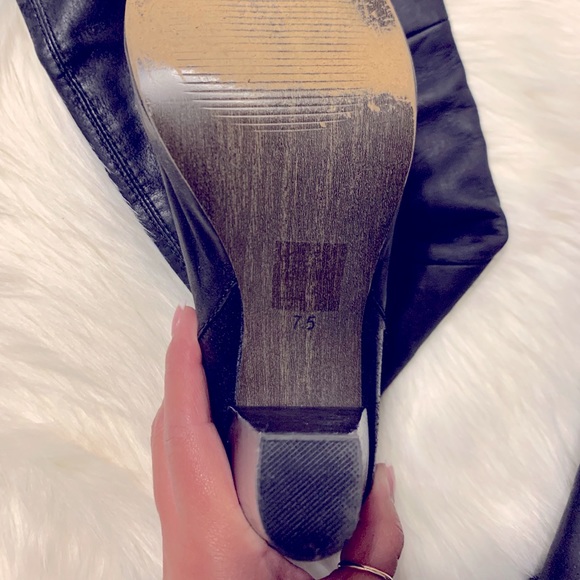 Steve Madden Rannsome Black Boots - Picture 8 of 11